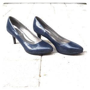 Kelly & Katie Dark Navy Pumps